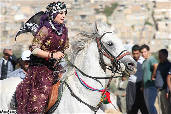 local-horse-riding-games-festival-Sanandaj-2.jpg